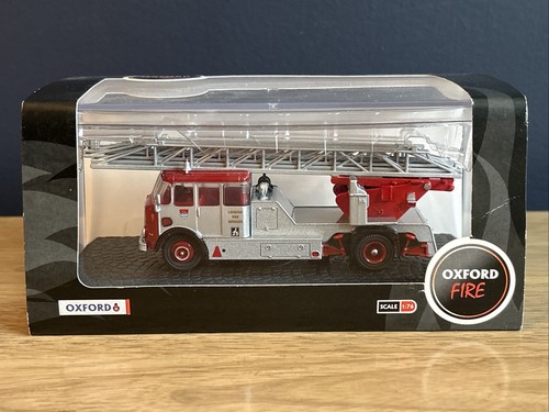 Oxford diecast scale aec - 1:76,