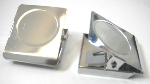 Medium square magnetic - magnetic, bulldog