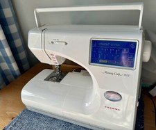 JANOME MEMORYCRAFT 9000 COMPUTERISED SEWING MACHINE +ACCESSORIES GREAT CONDITION