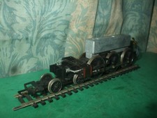 AIRFIX EX GWR CASTLE CLASS NON MOTORISED LOCO CHASSIS ONLY - No.1