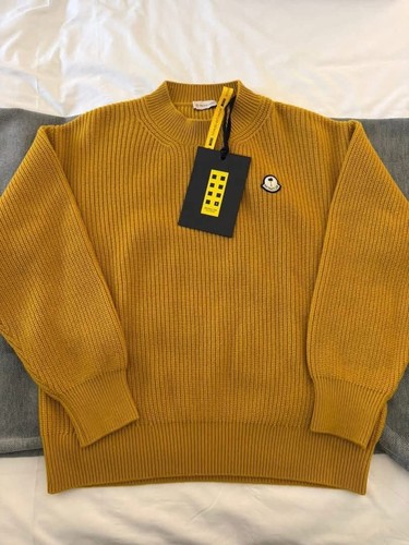Brand new with tags moncler - with,