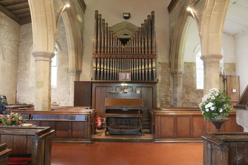 Photo 6x4 organ the back - photo,