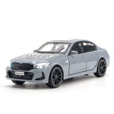 1:32 BMW 320i Diecast Vehicle