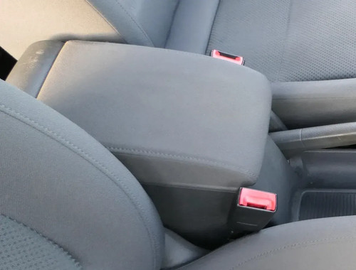 Golf plus middle armrest - middle,