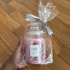 Yankee Candle Co Strawberry