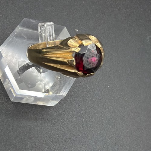 9ct gold and garnet - gypsy, ring