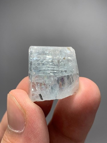 Natural rough aquamarine - natural,