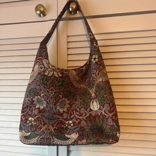 Signare Tapestry Shoulder Bag Tote William Morris Strawberry Thief Print