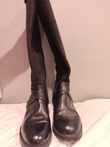 Black knee high boots size - black,