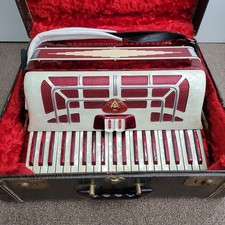Accordion Vintage Ivory Pearl