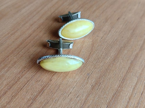 Vintage oval butterscotch - oval,
