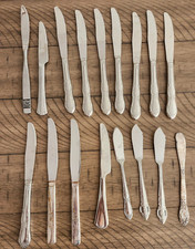 Lot of 17 Dinner Butter Knives