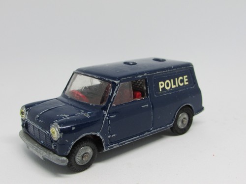 Corgi 448 bmc austin mini - corgi,