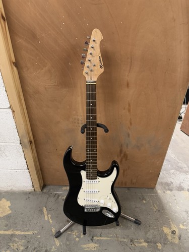 Rockburn electric guitar used - rockburn,