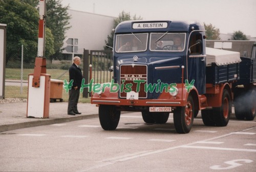 Original photo truck - photo,