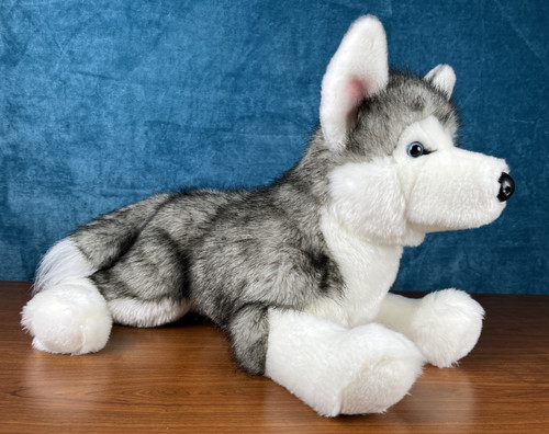 New douglas lobo husky - douglas,