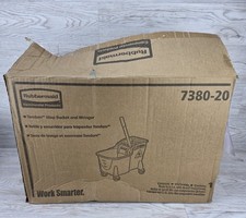 RUBBERMAID  7380-20 Tandem Bucket And Wringer Yellow