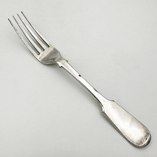 Georgian dinner fork close - fork,