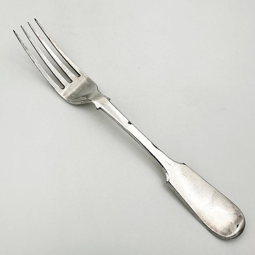 Georgian dinner fork - georgian, close
