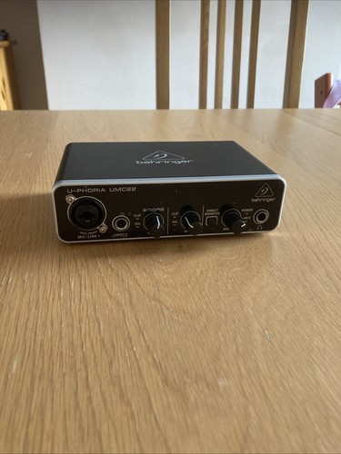 Behringer umc22 computer - behringer,