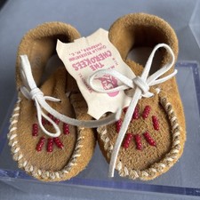 Vintage Moccasins Leather Shoes Beaded AMERICAN INDIAN Handmade Boys Girls Sz 5