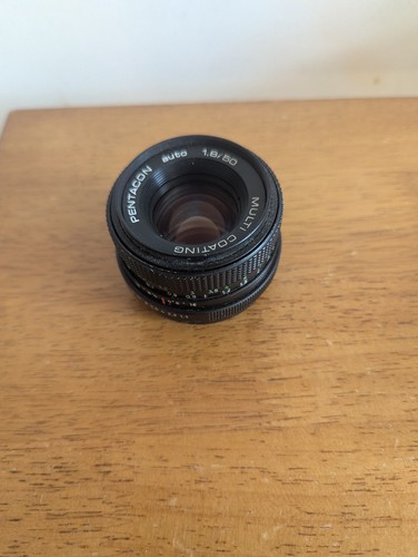 Pentacon auto 50mm - f/1.8, lens