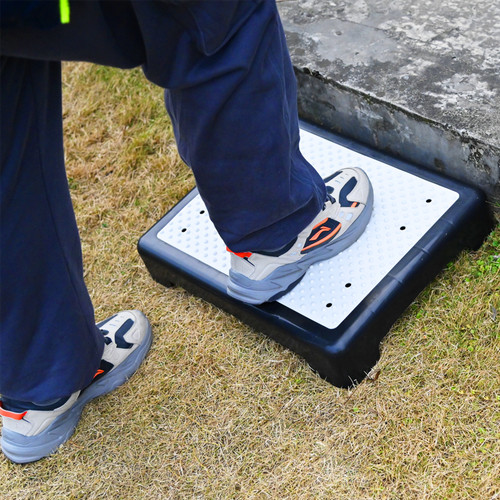 Kct outdoor half step - kct,