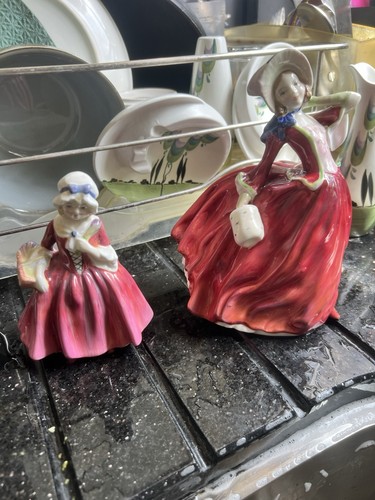 Royal doulton figurines - royal, –