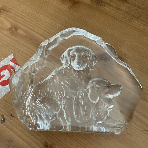 Crystal clear collectables - clear,