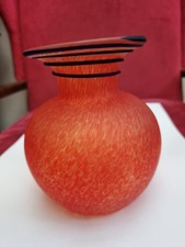 vintage badash lafiore mottled orange art glass vase with a blue  swirl