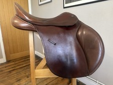 Bates Jumping Saddle Brown