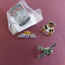 A/RAF Spitfire Aeroplane Enamel ,airman,wings ,Small Lapel Pin Badge