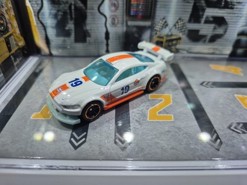 Hot wheels custom - wheels, 18