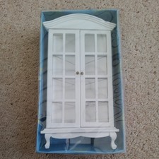 HICKLETON INTERIORS DOLL'S