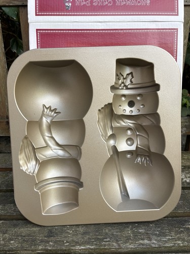 Williams sonoma nordic ware - sonoma, 3d