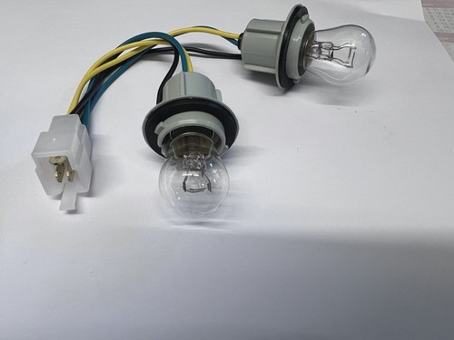 New rear taillight loom bulb - new,
