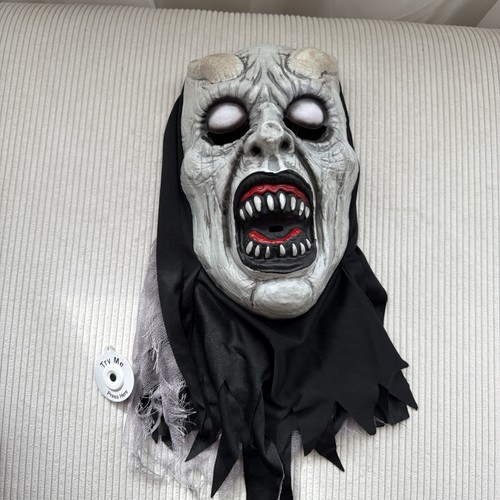Scary cosplay full - cosplay, face