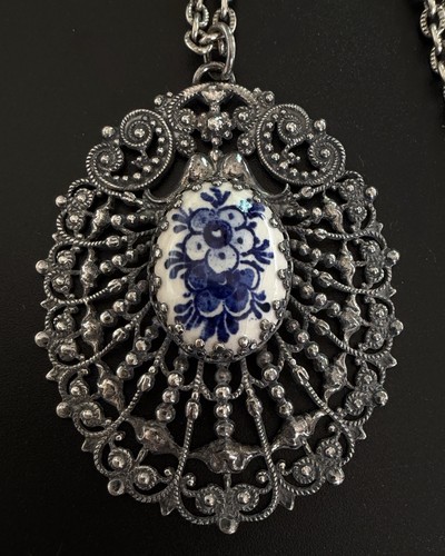 Big delft blue style ceramic - style,