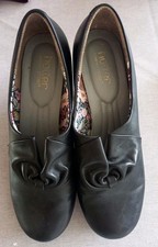 HOTTER DONNA SIZE 7 BLACK LEATHER RETRO VINTAGE 1940'S STYLE COURT SHOES. VGC