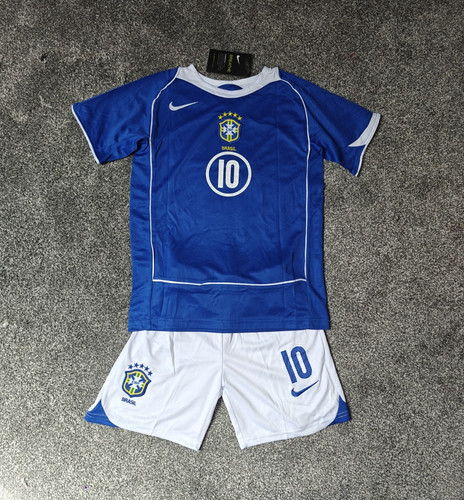 Retro 2004 brazil away - retro,