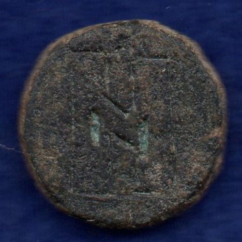 Byzantine bronze coin - bronze, weight
