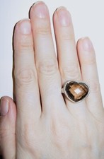 LOLA ROSE SMOKEY QUARTZ HEART