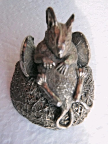 Hallmarked sterling silver - hallmarked,