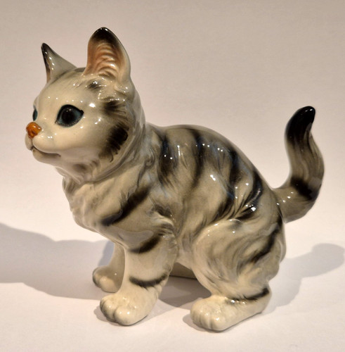 Norcrest vintage grey tabby - norcrest,
