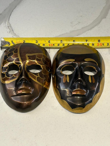 Face mask mardi gras - face,