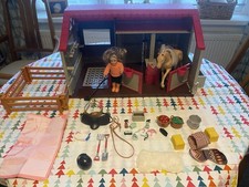 lori doll horse stable With Lori Doll And horse. Working Lights And Shower.