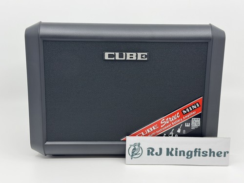 Roland cube street - cube,