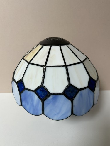 Tiffany style blue cream - style,