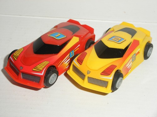 Micro scalextric pair of - 9v,