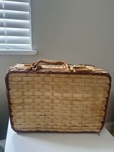 Vintage wicker woven baskets - wicker,